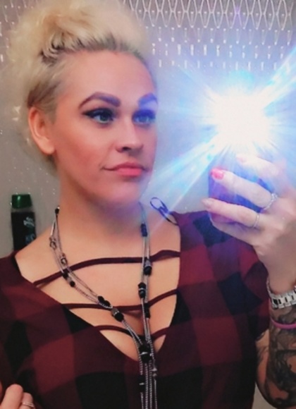 Meet your Posher, Shawna - Picture 4 of 8